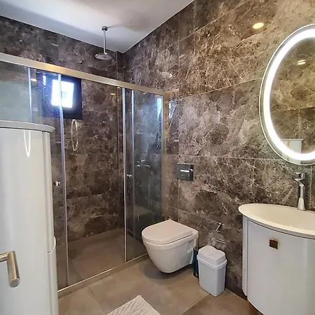Beautiful 4Br House With Private Pool In Yalikavak