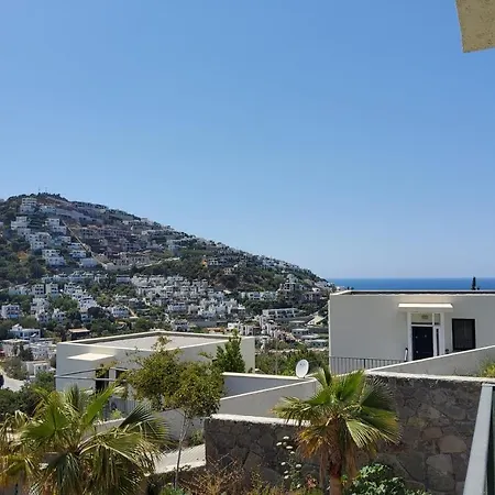 Beautiful 4Br House With Private Pool In Yalikavak Bodrum