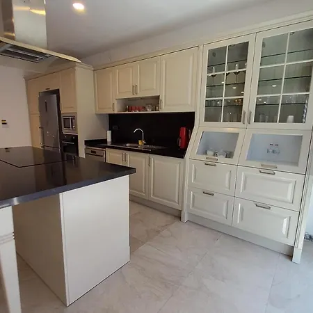 Villa Beautiful 4Br House With Private Pool In Yalikavak *